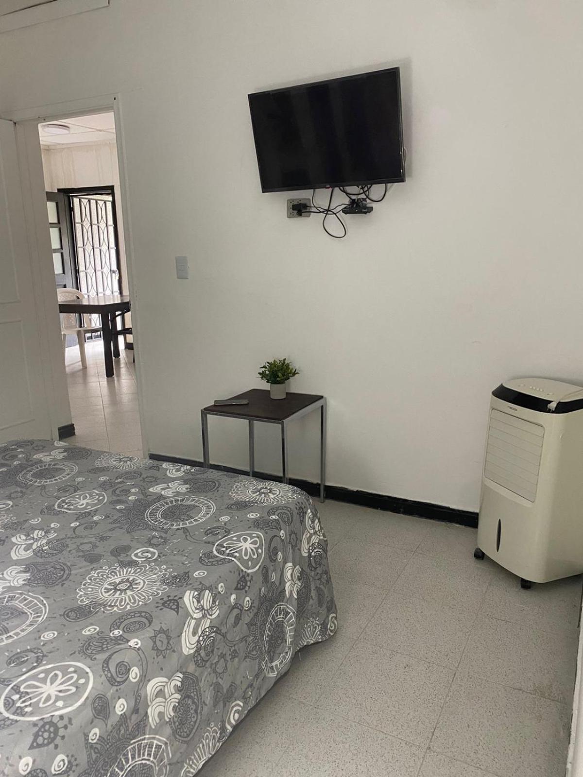 Baku Laureles Kapselhotel