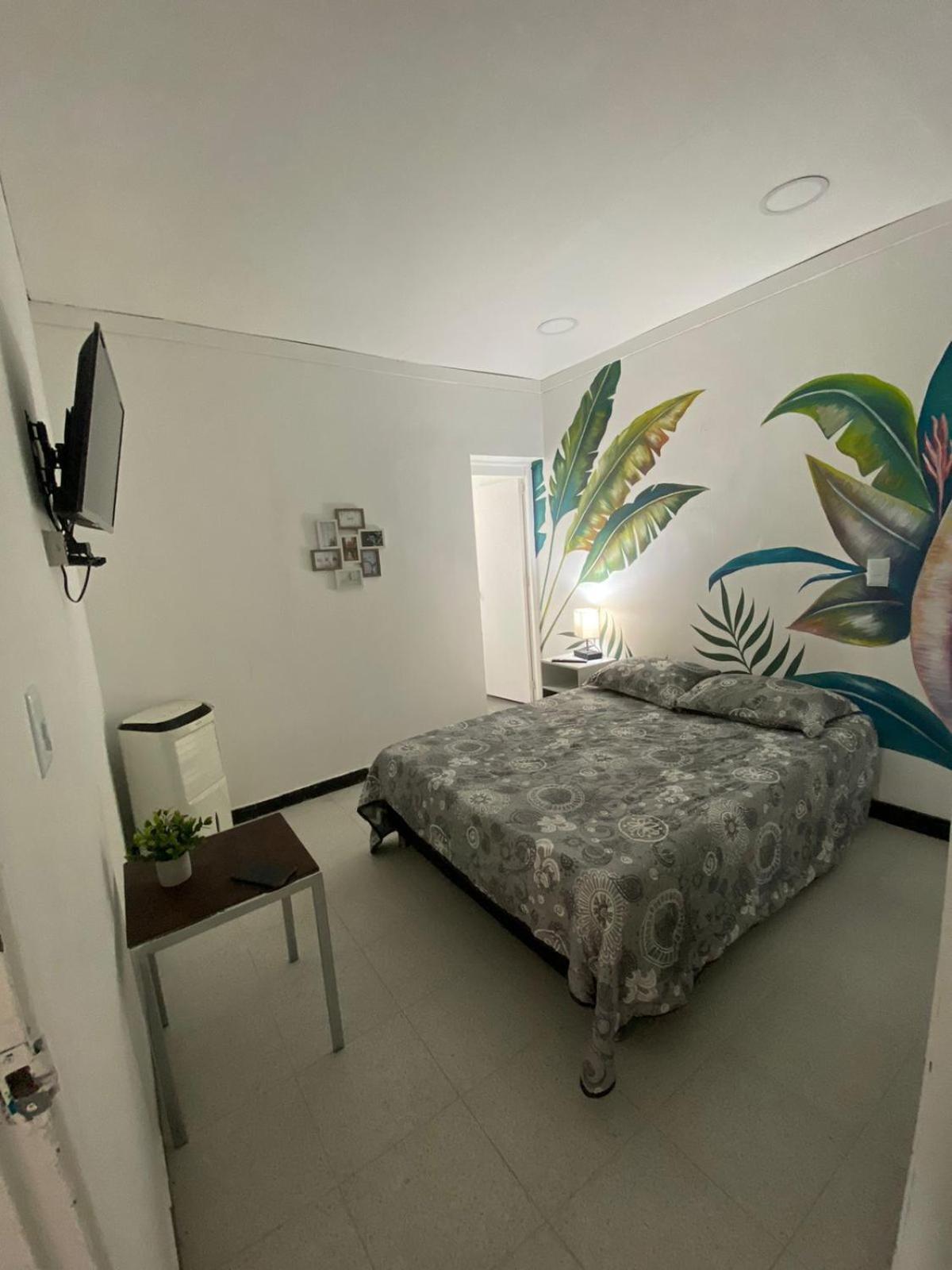Kapselhotel Baku Laureles *